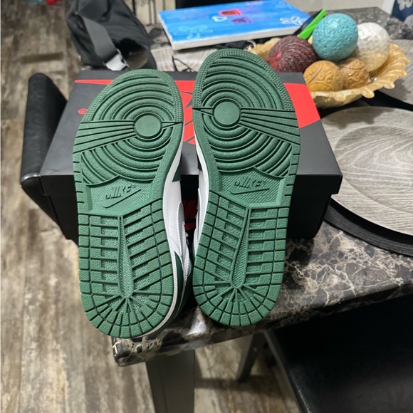 Air Jordan 1 retro OG - Picture 4 of 5